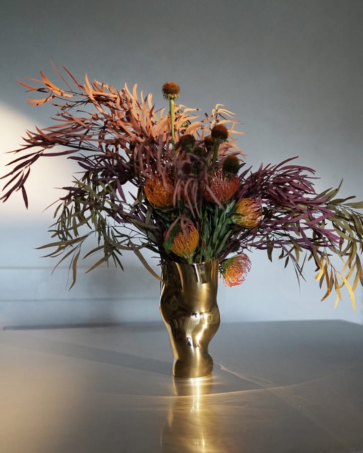 Ostrea 25 vase, Brass Hein Studio