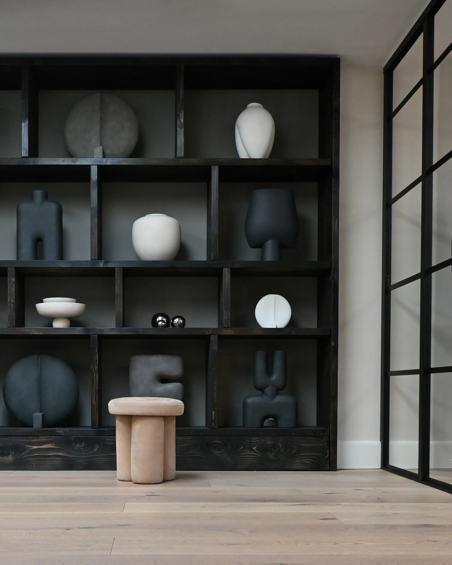 Big Foot skammel Ø38x43 cm, Nubuck 101 Copenhagen