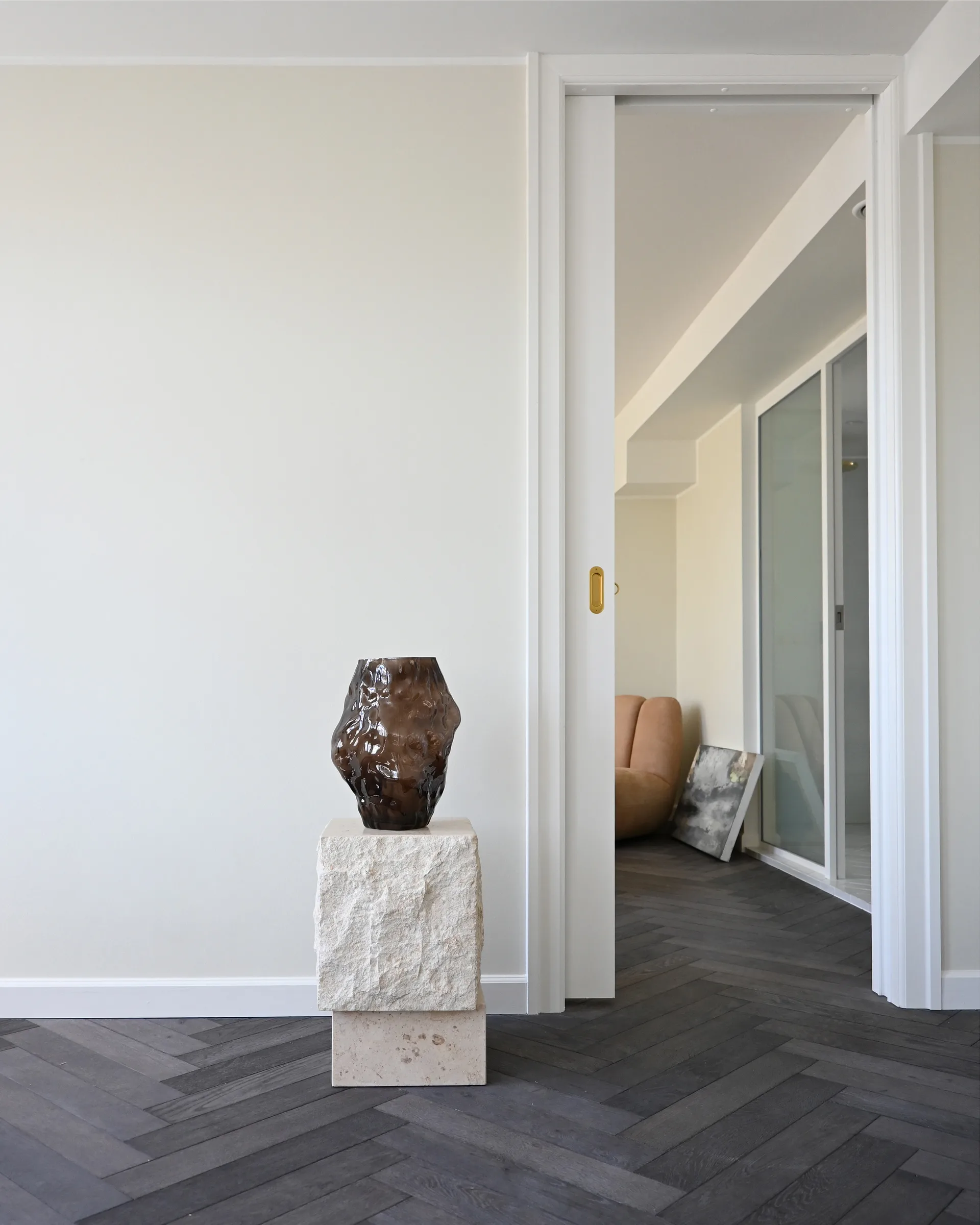 Katachi vase medium, Smoked forest 101 Copenhagen