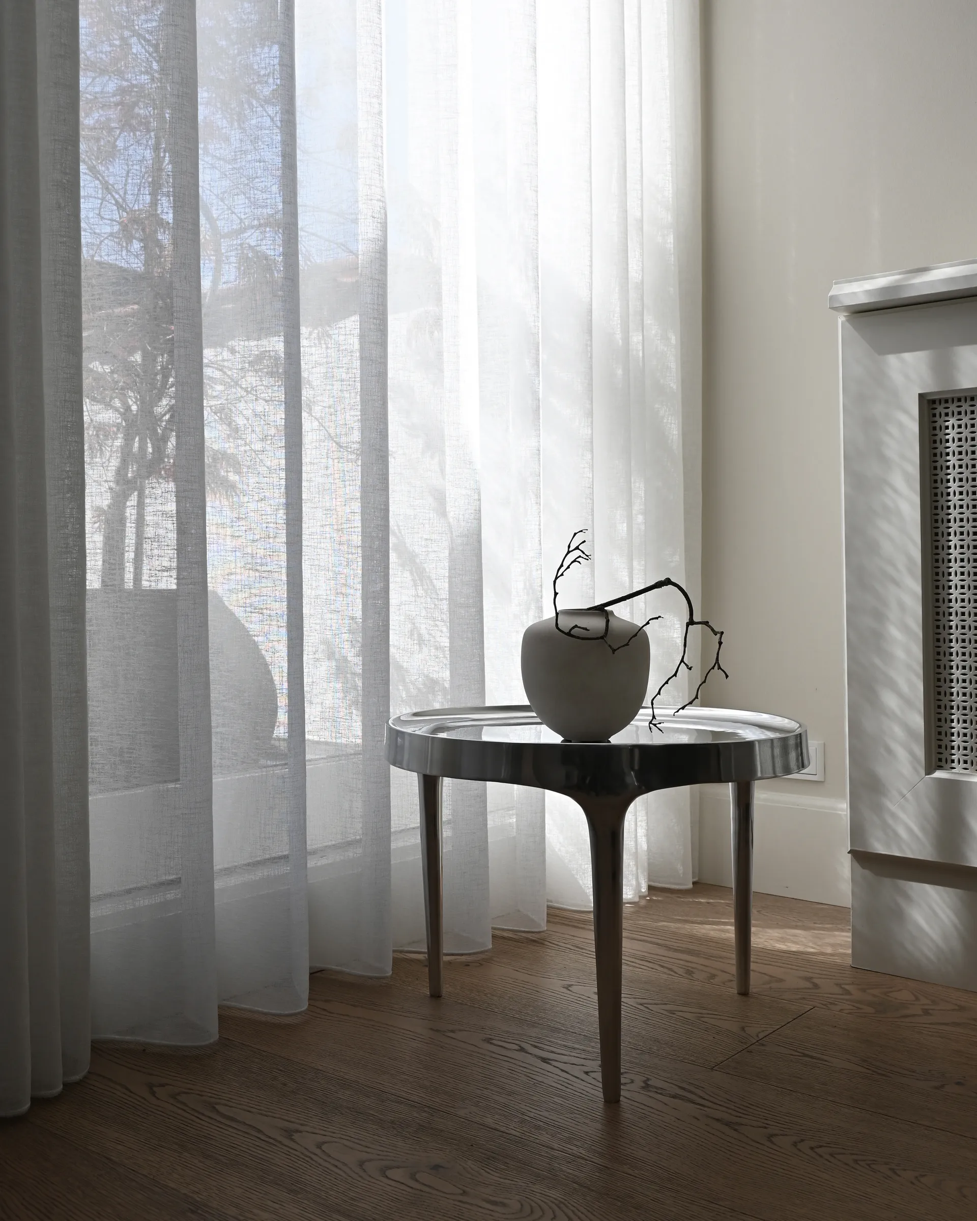 Phantom sidebord, Chrome tall 101 Copenhagen