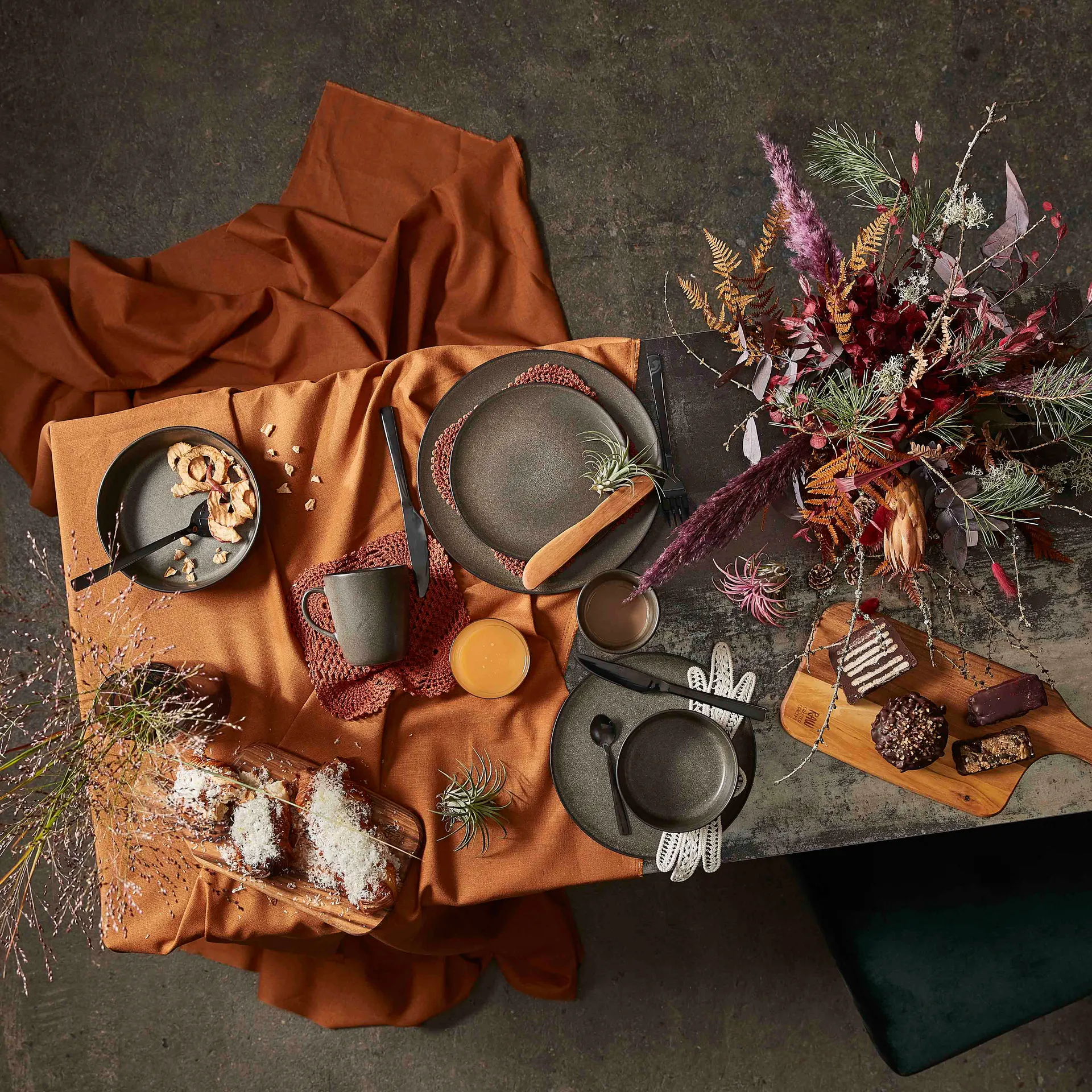 Raw tallerken Ø20 cm, Forest brown Aida