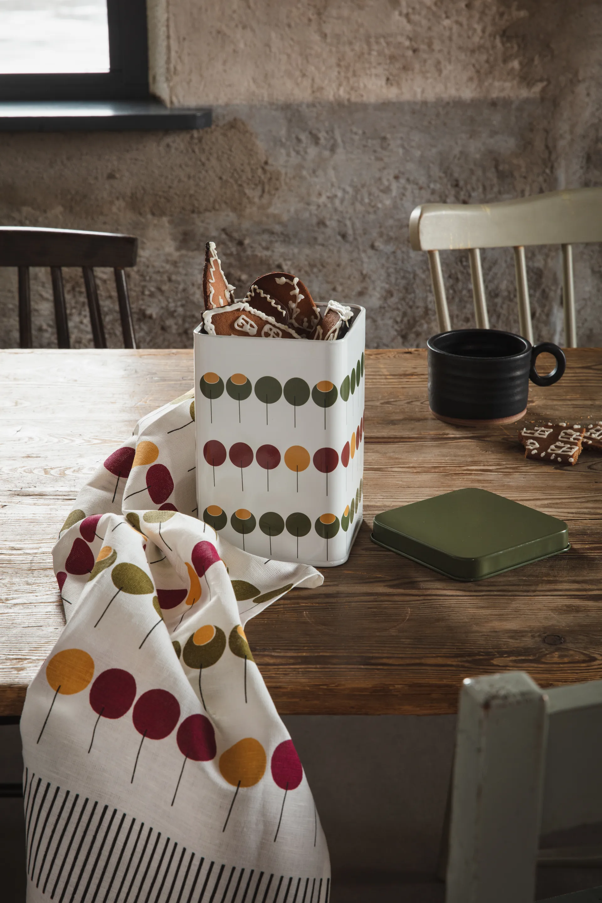 Granatæble dåse 11,3x17,2 cm, Multi Almedahls