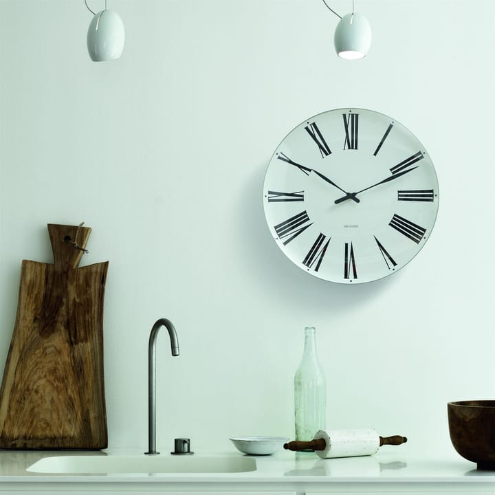 Arne Jacobsen Roman Vægur, Ø 48 cm Arne Jacobsen Clocks