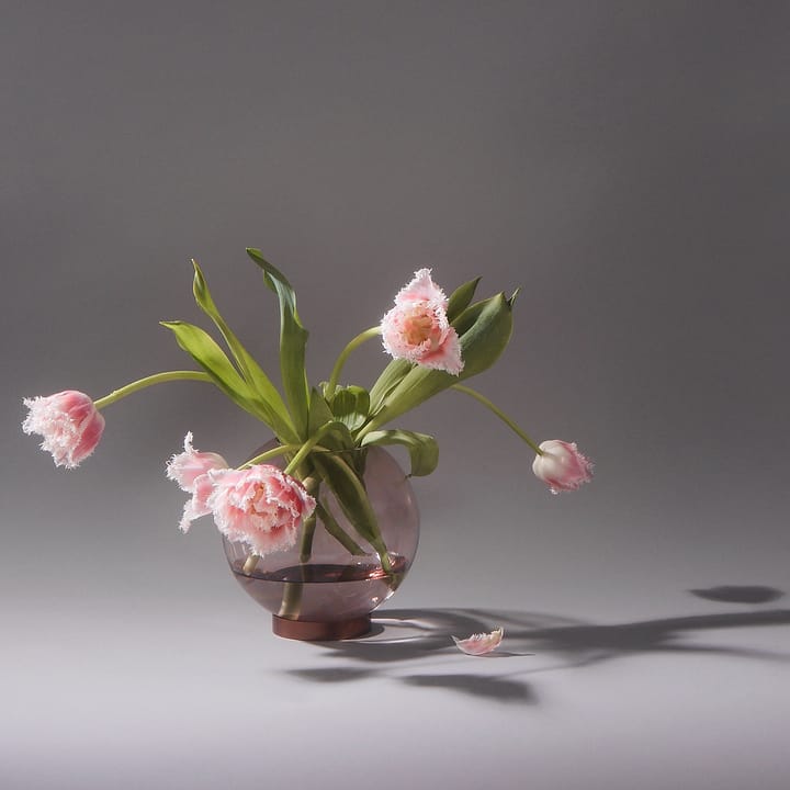 Globe vase medium, rose-guld AYTM
