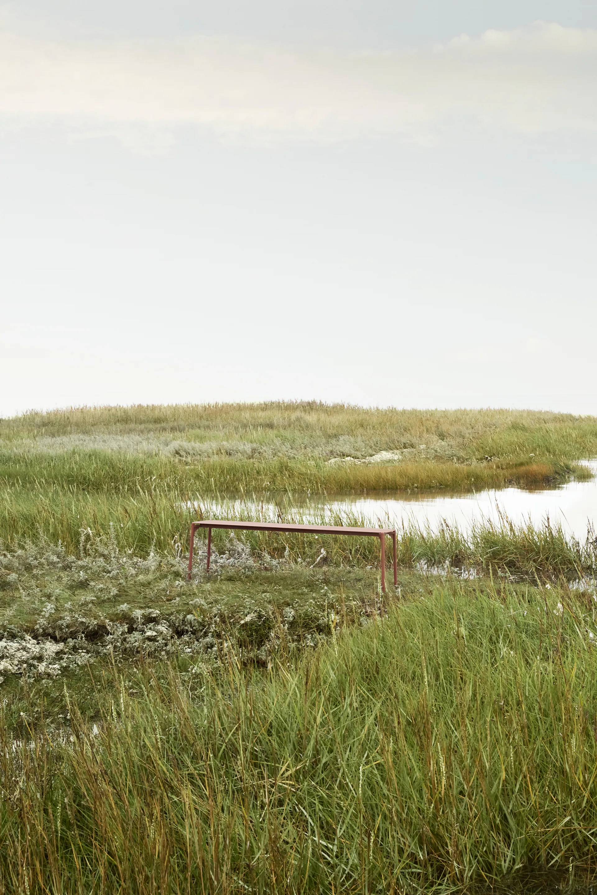 NOVO bænk 145x45,5 cm, gingerbread AYTM