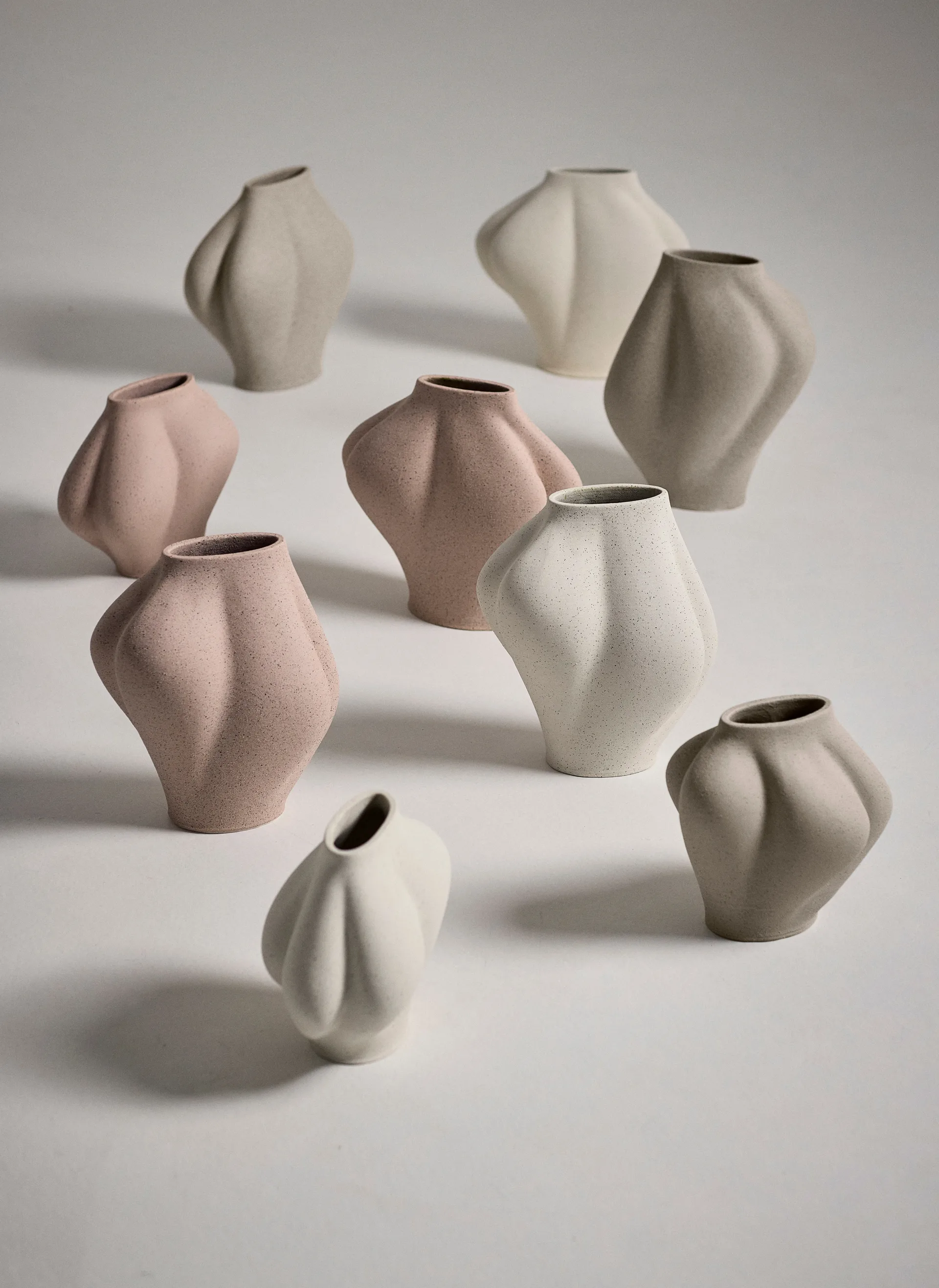 Saltare vase, Cream, Ø15x25 cm AYTM