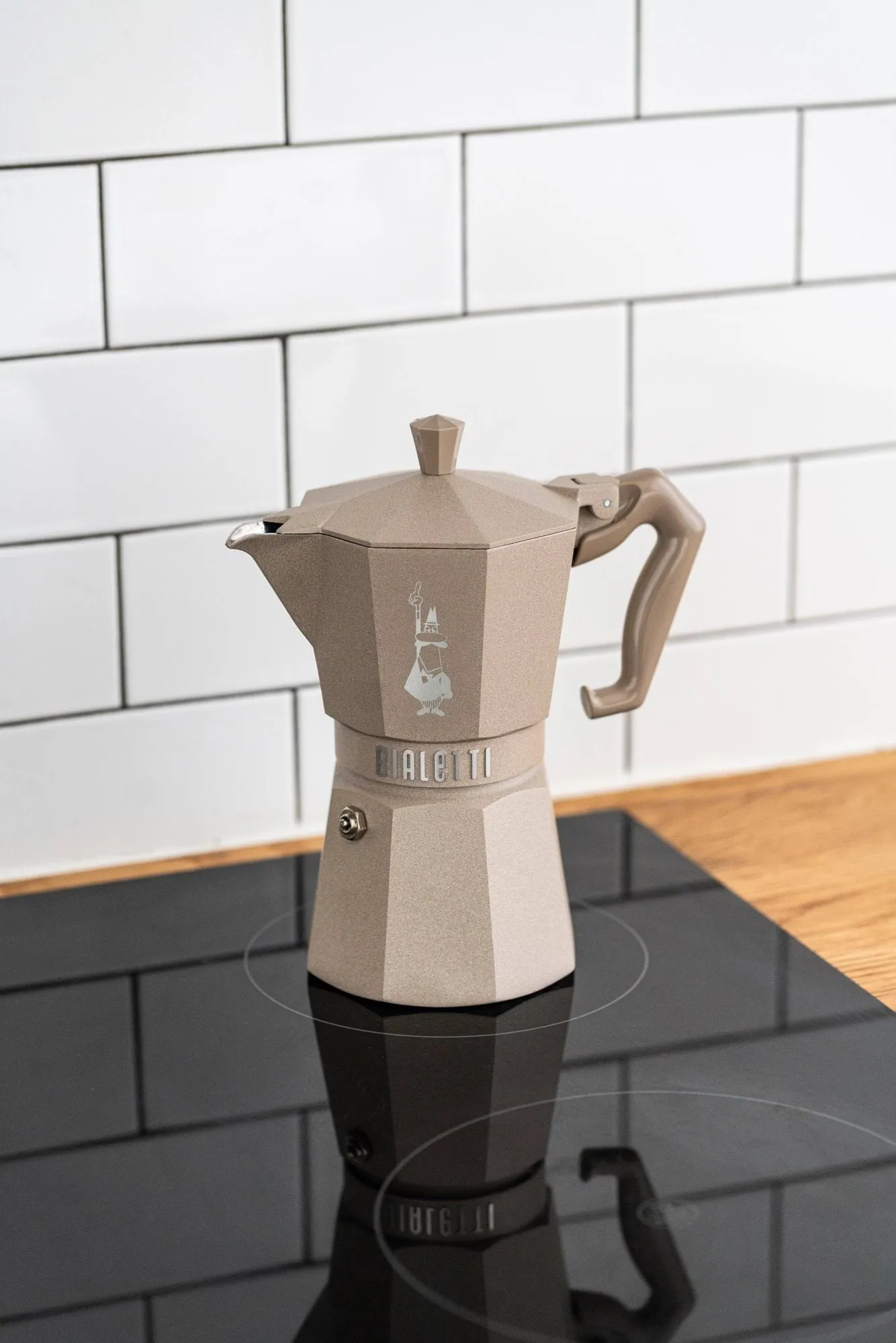 Bialetti Exclusive mokkakande induktion, Beige, 6 kopper Bialetti