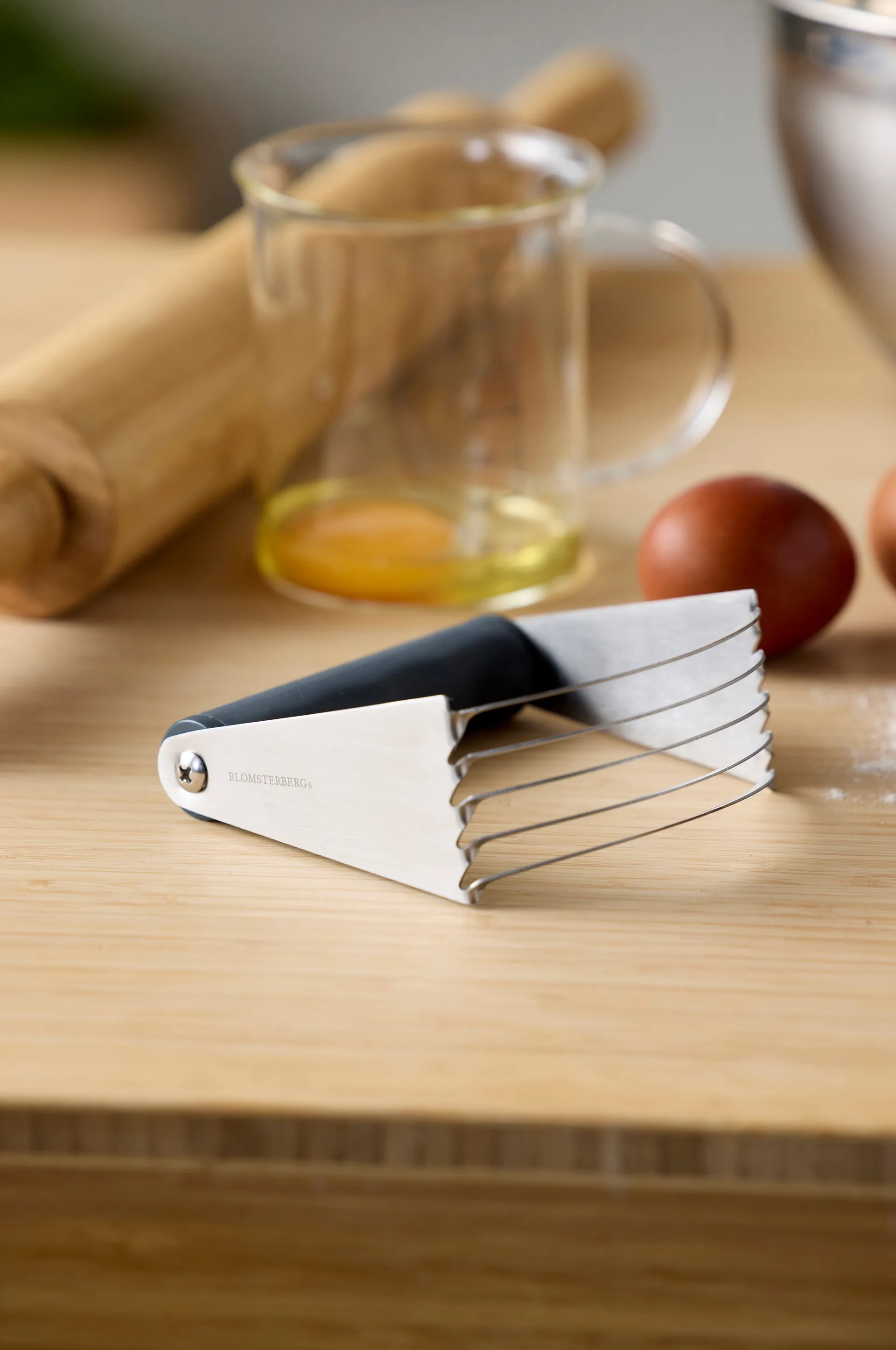 Blomsterbergs mørdejsjern, Grå-stål Blomsterbergs