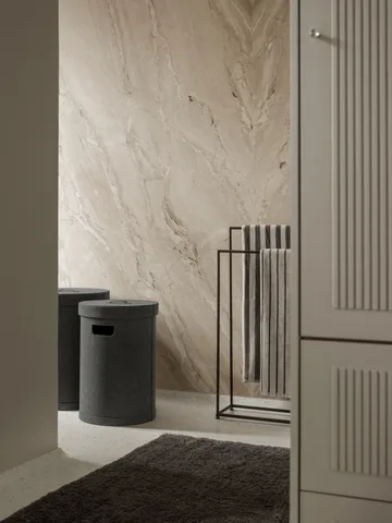 Modo håndklædeholder - Black, 86x60x18,5 cm - blomus