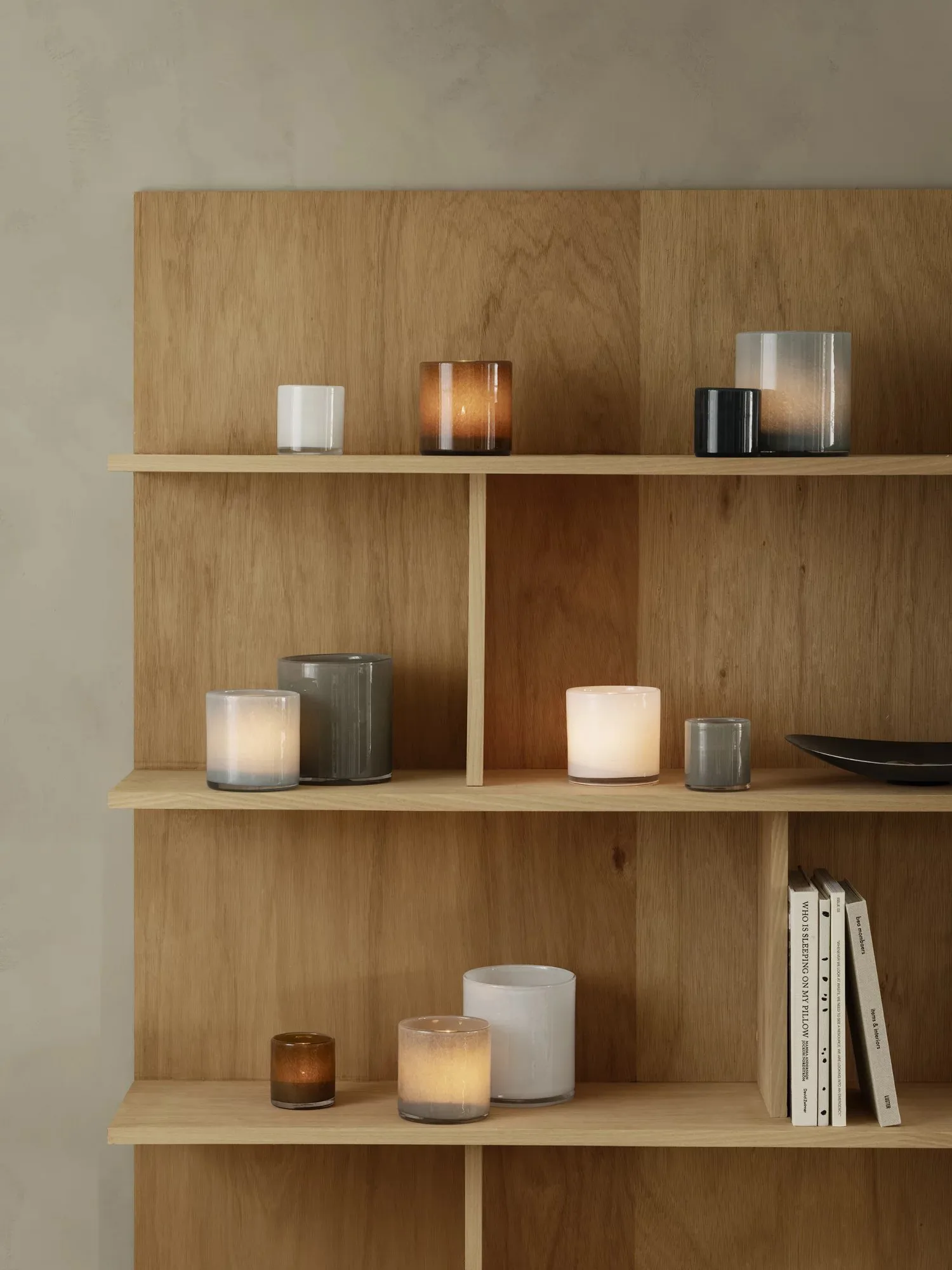 SAGA fyrfadsstage S Ø8,3 cm, Magnet blomus