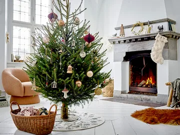 Jonan juletræspynt træ 9 dele - Krybbe - Bloomingville
