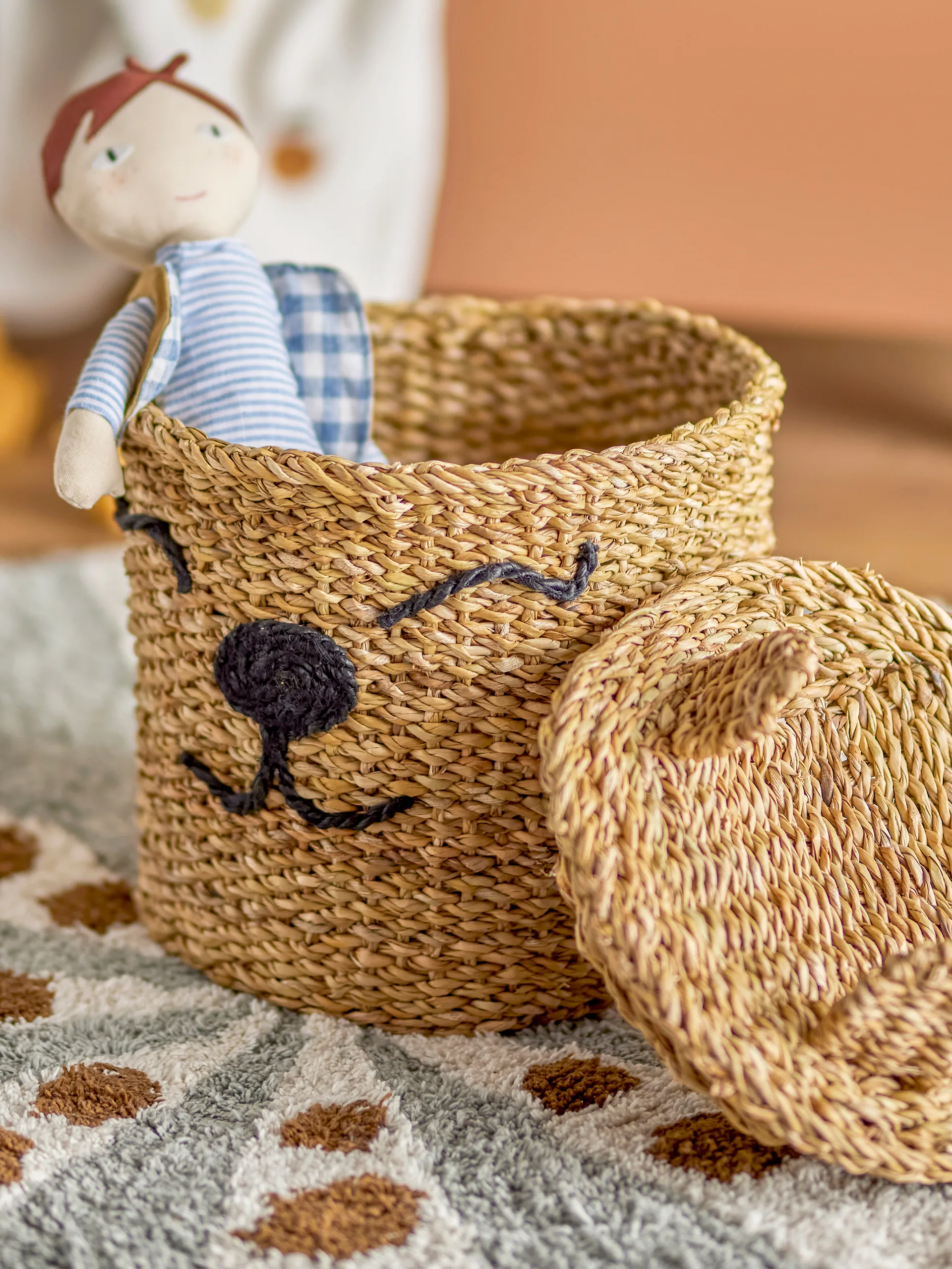 Mikki opbevaringskurv med låg Ø26 cm, Nature Bloomingville