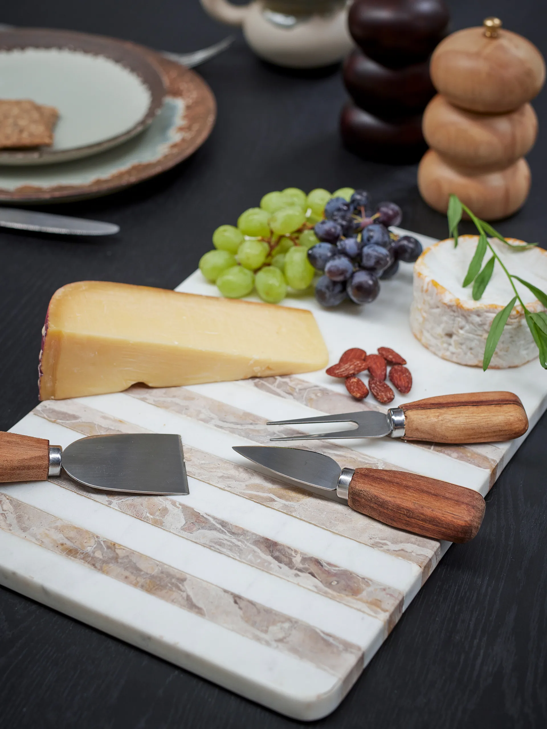 Novelle skærebræt marmor 38x22,5 cm, Hvid Bloomingville