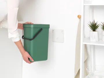 Affaldsspand Sort & Go 12 l - Fir Green - Brabantia