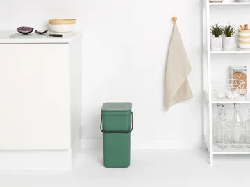 Affaldsspand Sort & Go 16L - Fir Green - Brabantia