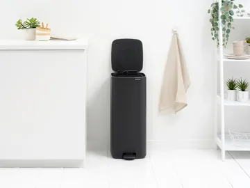 Bo pedalspand 30 l - Mineral Infinite Grey - Brabantia