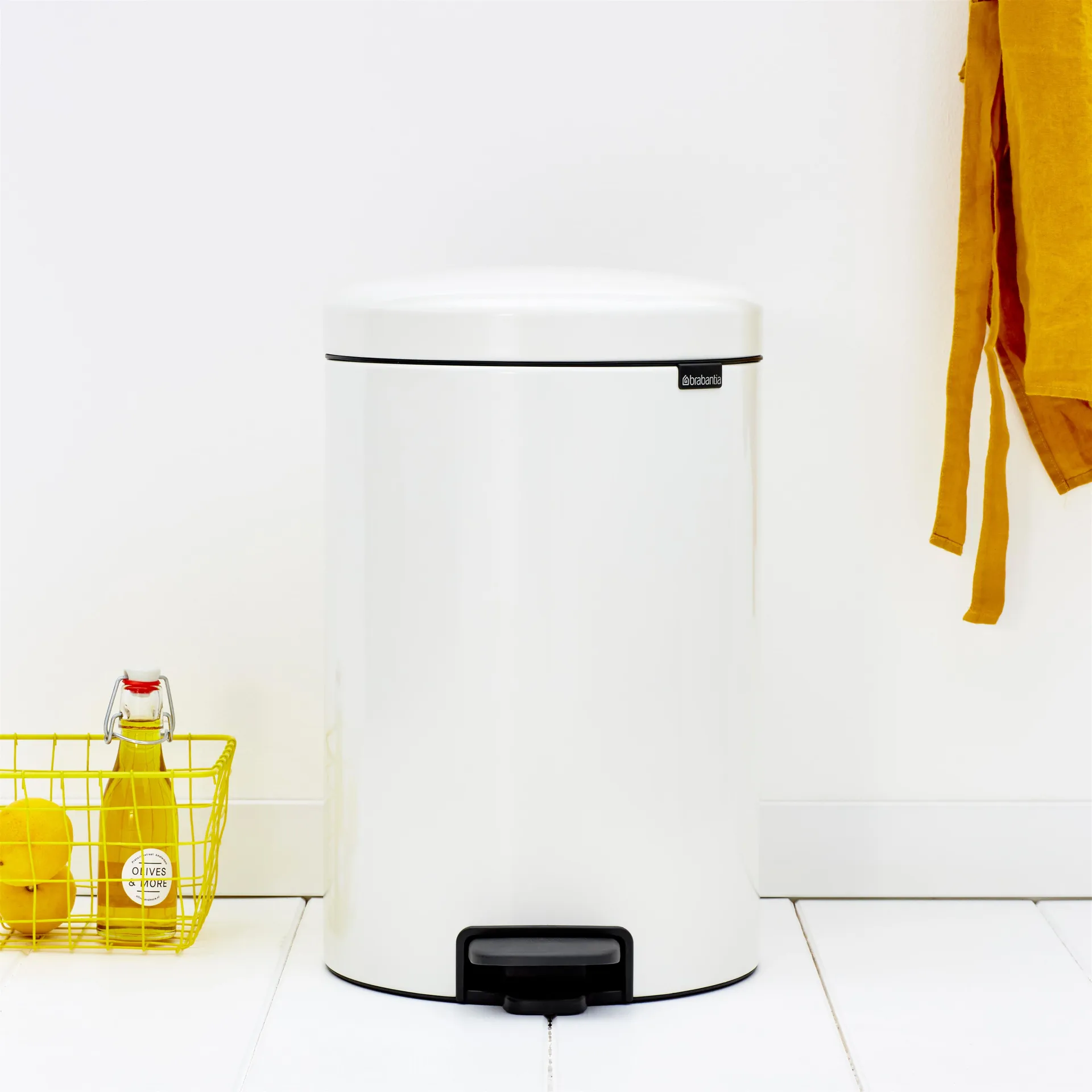 New Icon pedalspand 20 liter, white (hvid) Brabantia