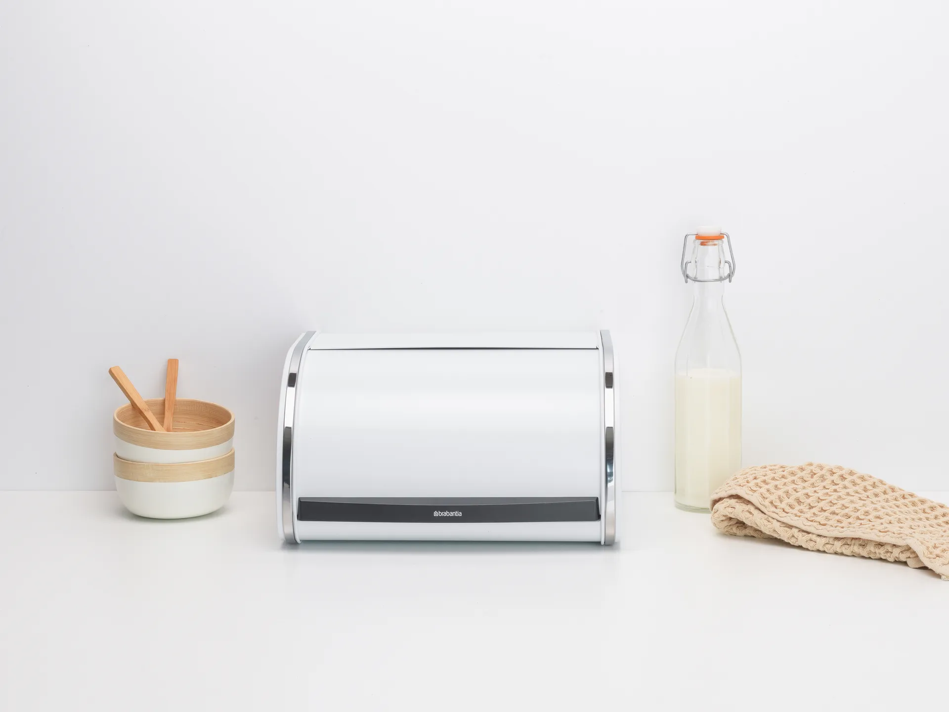 Roll Top brødkasse medium, Hvid Brabantia