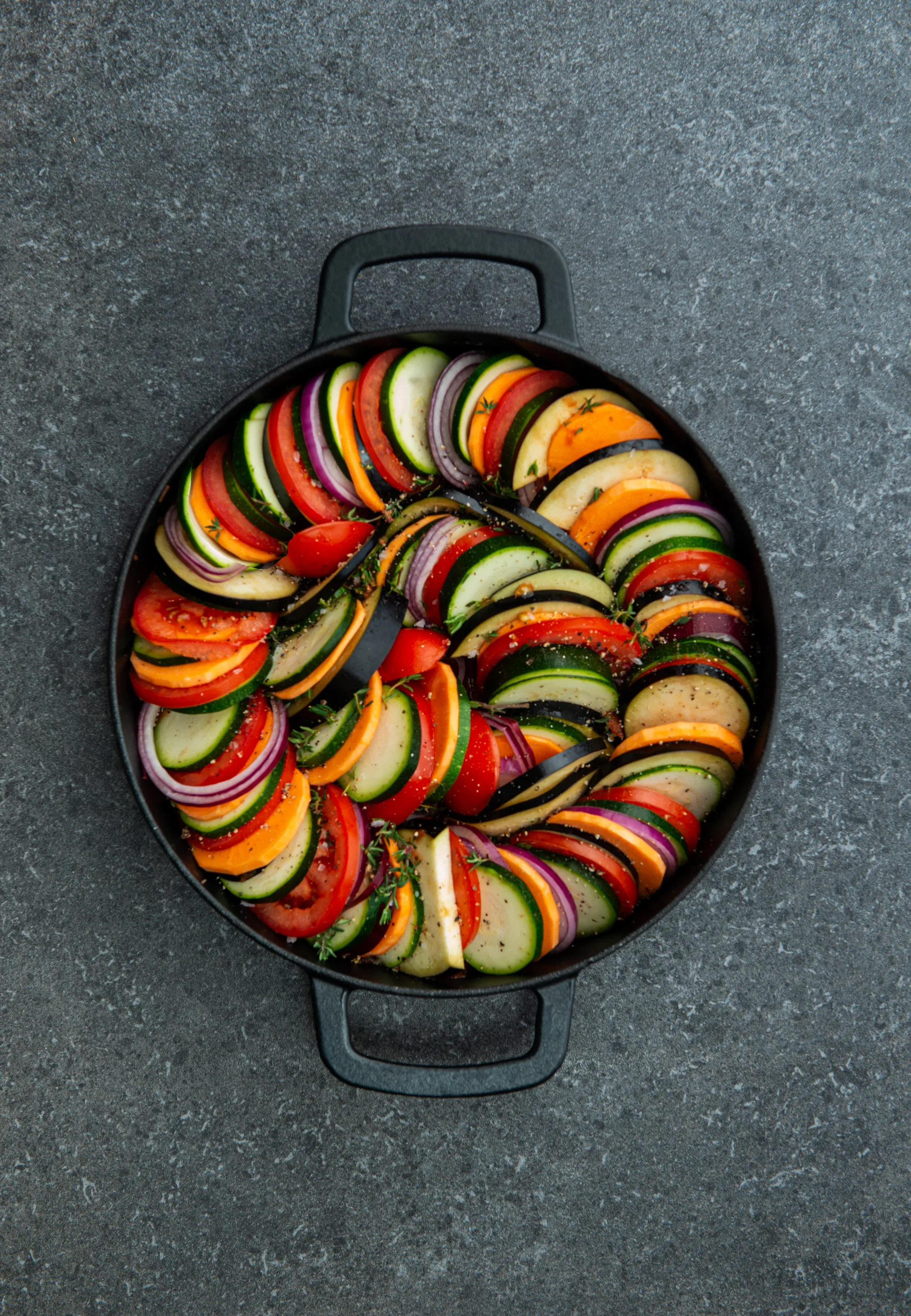 Combekk Enameled stegepande støbejern Ø28 cm, Matt Black Combekk