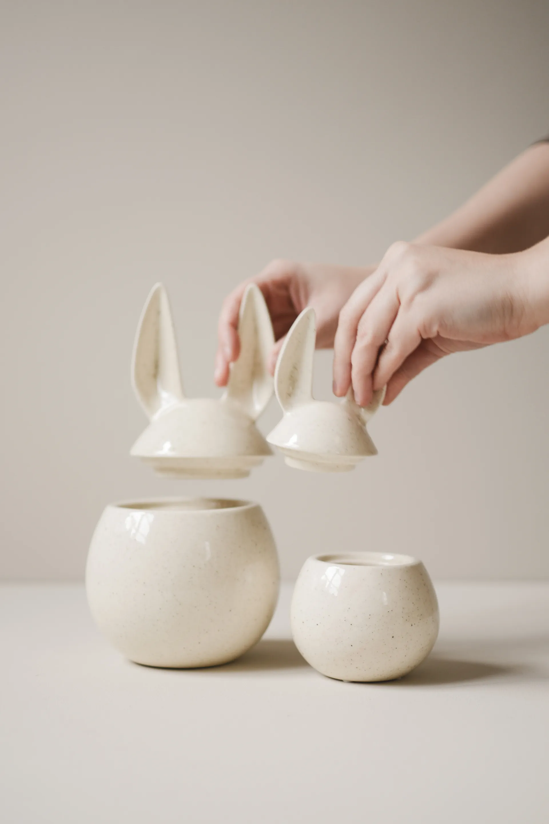 DBKD Eating rabbit skål lille, Vanilla DBKD