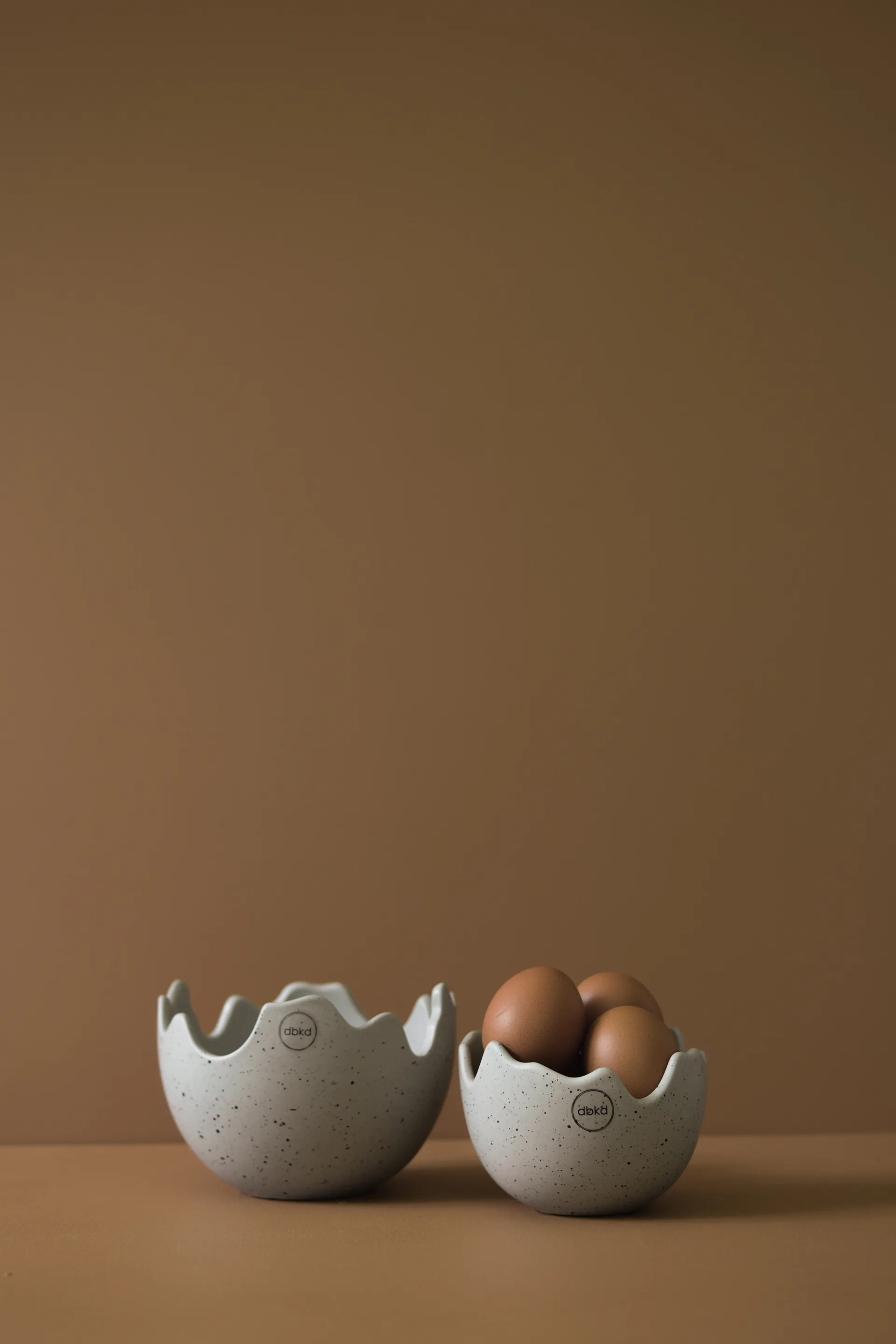 Happy Easter skål æggeskal small, Mole dot DBKD