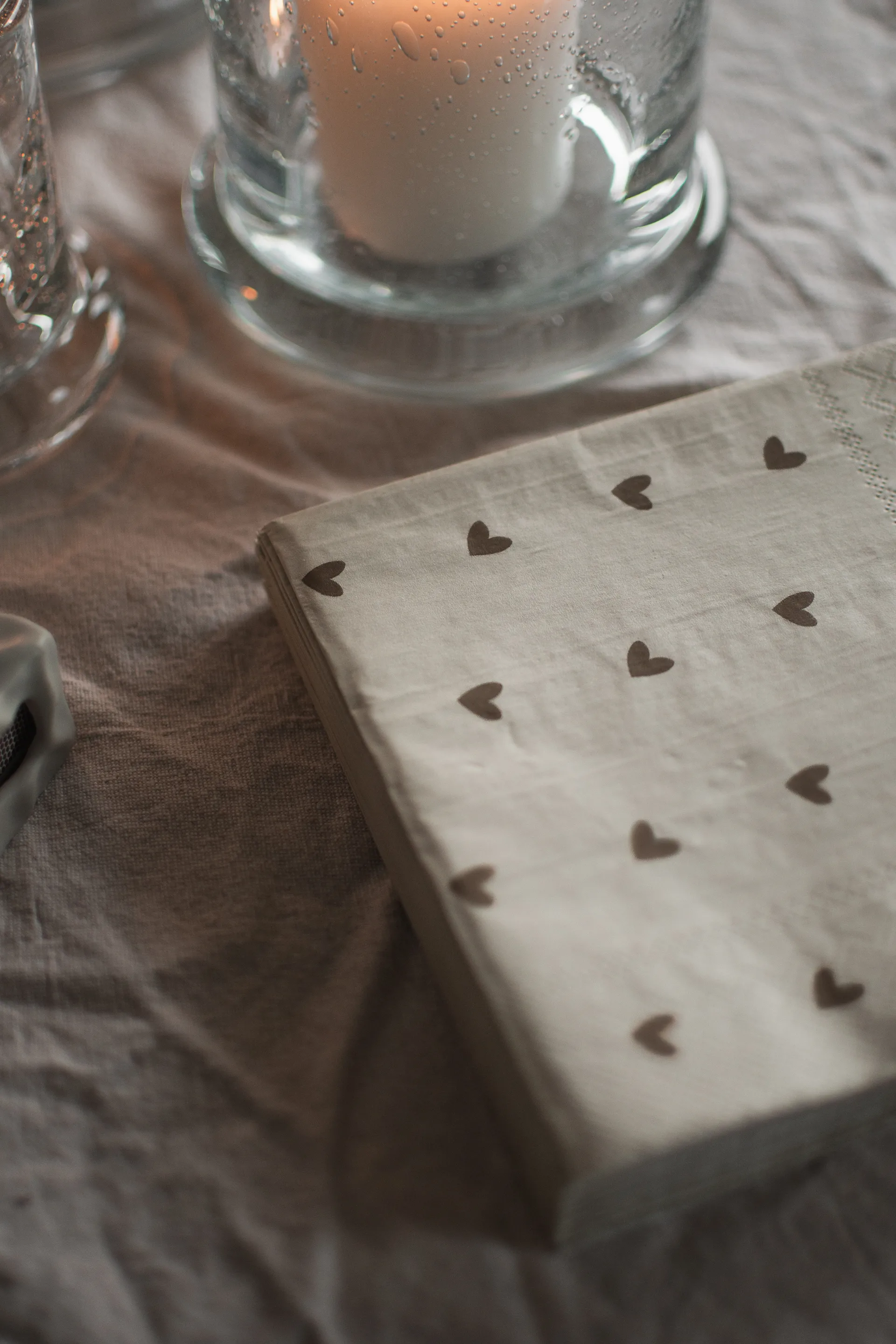 Heart pappersserviet 33x33 cm 20-pak, Brown-beige DBKD