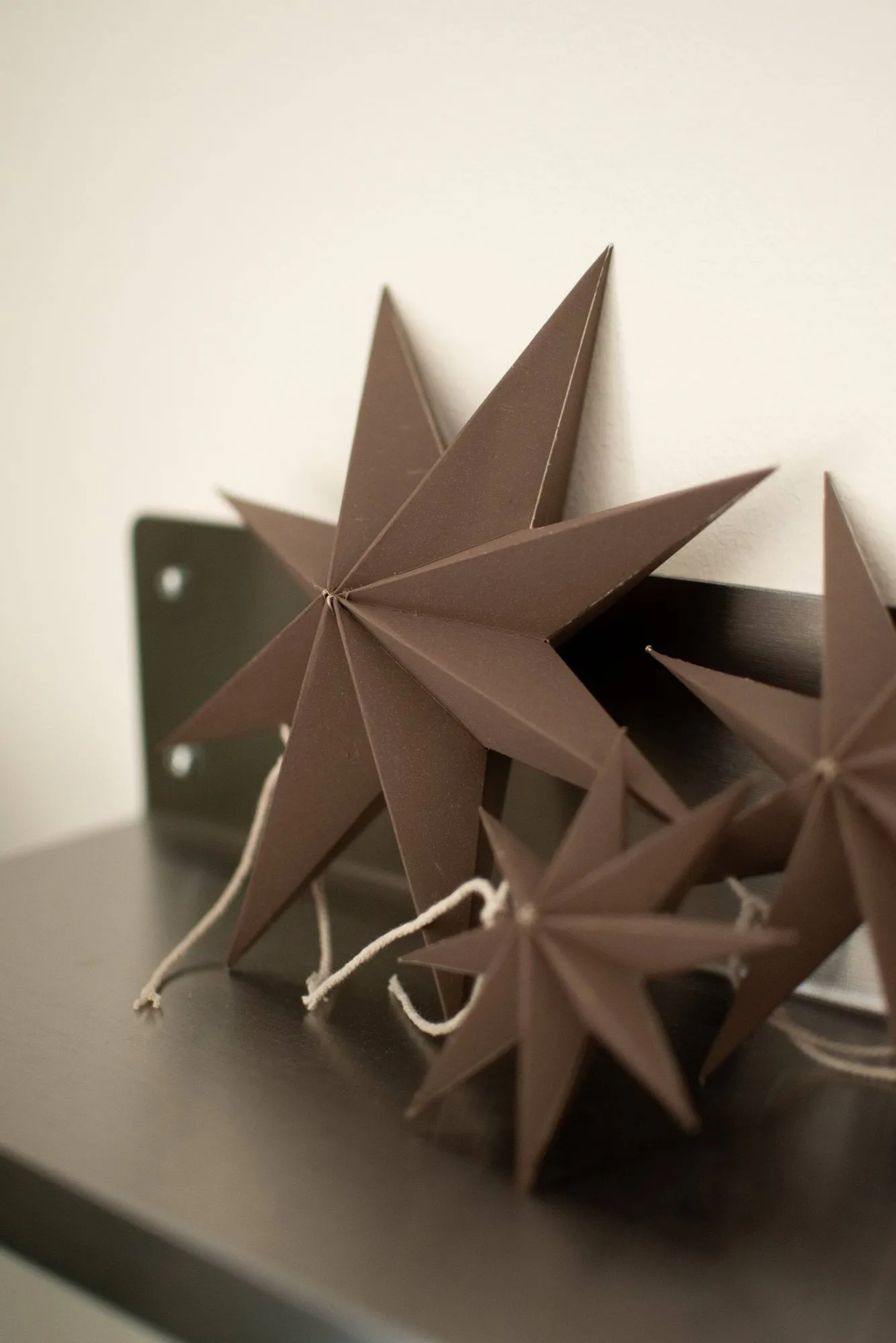 Paper winter star dekoration ophæng, Brown, large, Ø19 cm DBKD