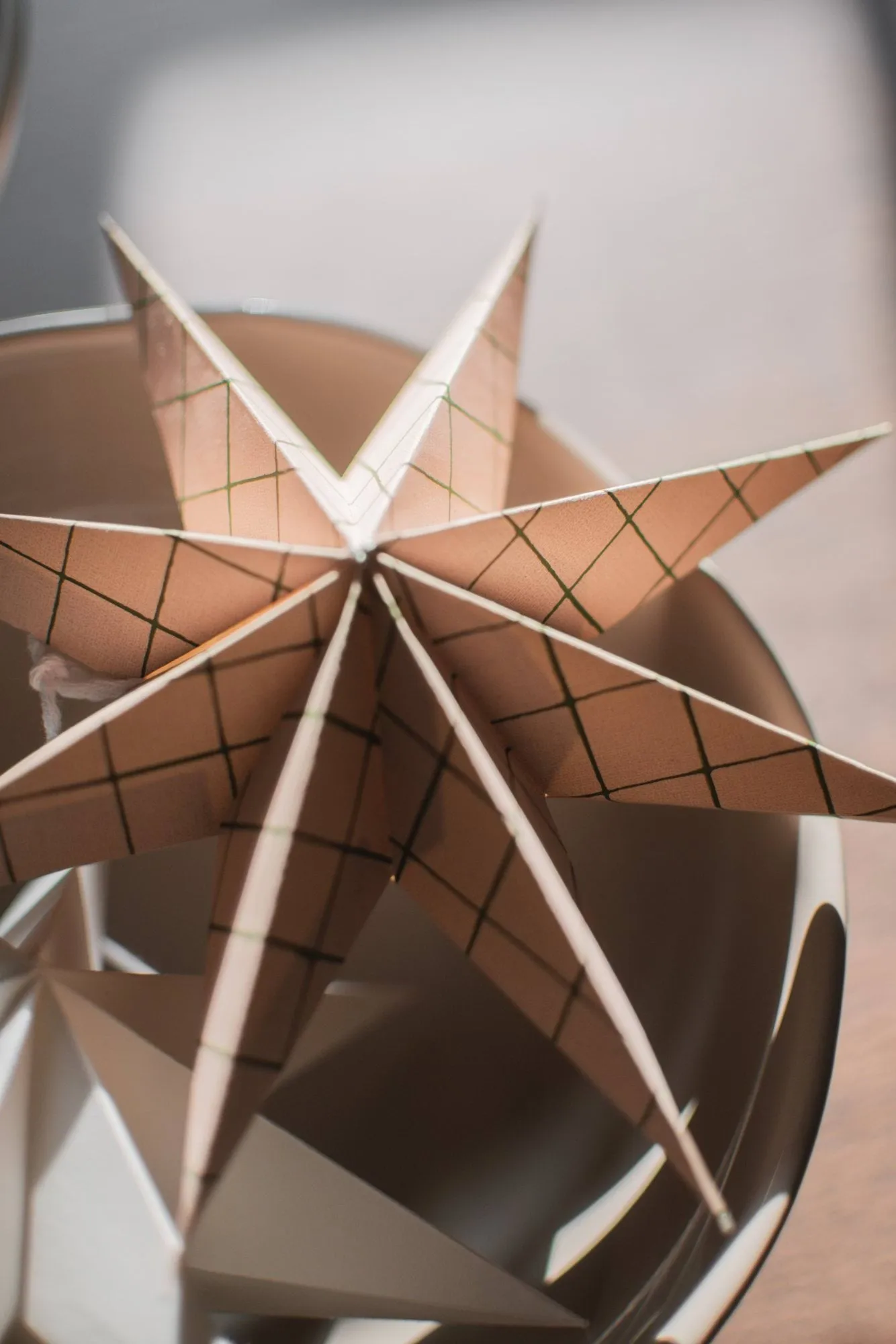 Paper winter star dekoration ophæng, Square sand, large, Ø19 cm DBKD