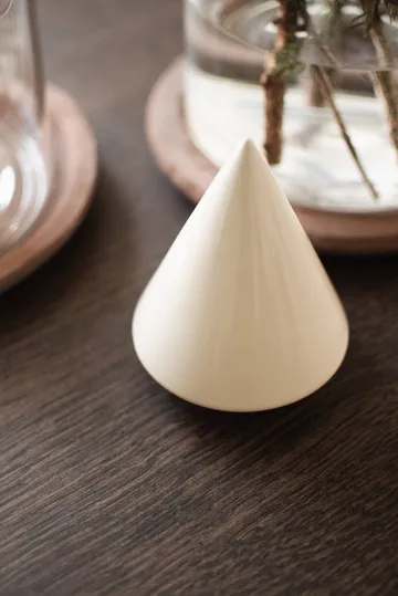 Peak træ dekorationsdetalje - Shiny creme, Ø9 cm - DBKD