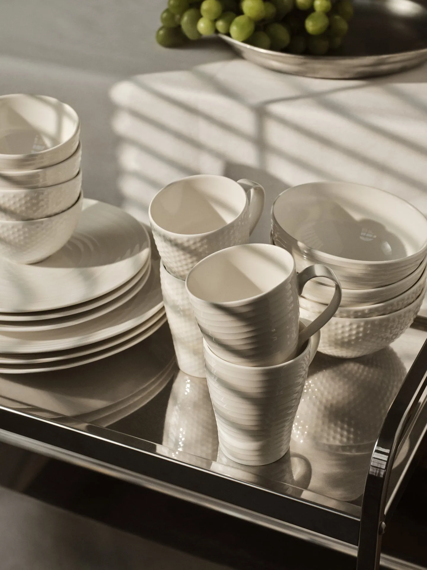 Blond skål lille, dot hvid Design House Stockholm