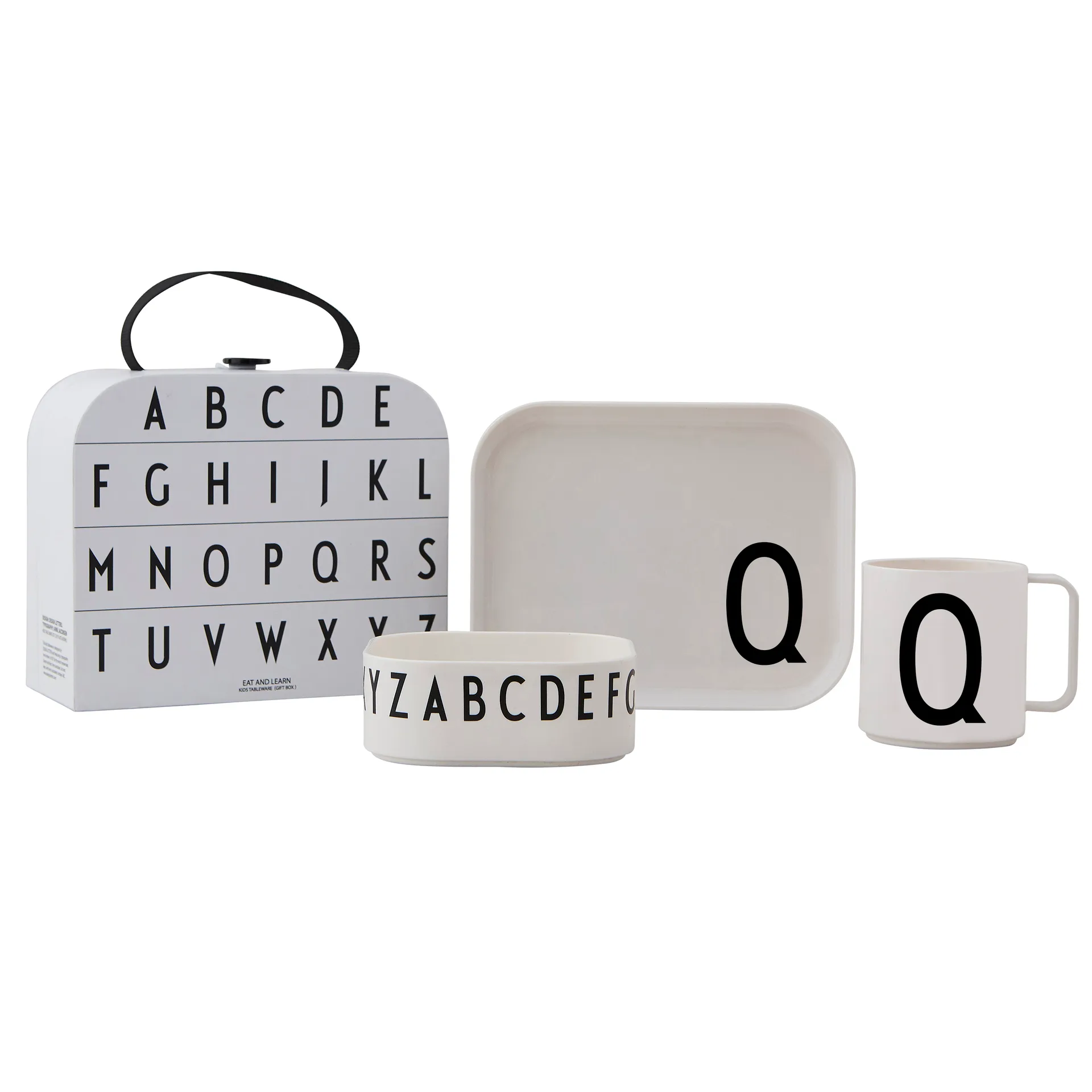 Design Letters børneservice-sæt, Q Design Letters
