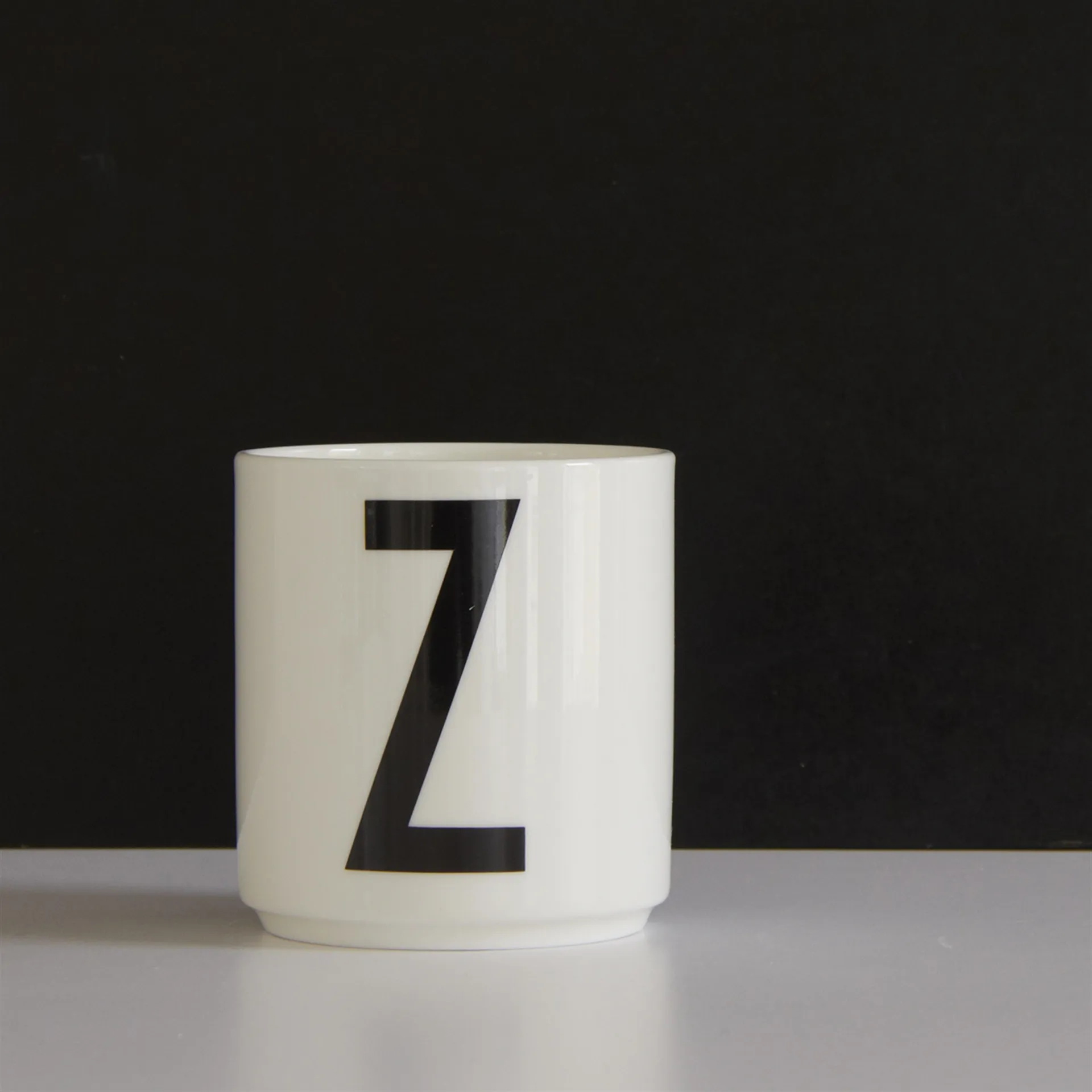Design Letters kop, Z Design Letters