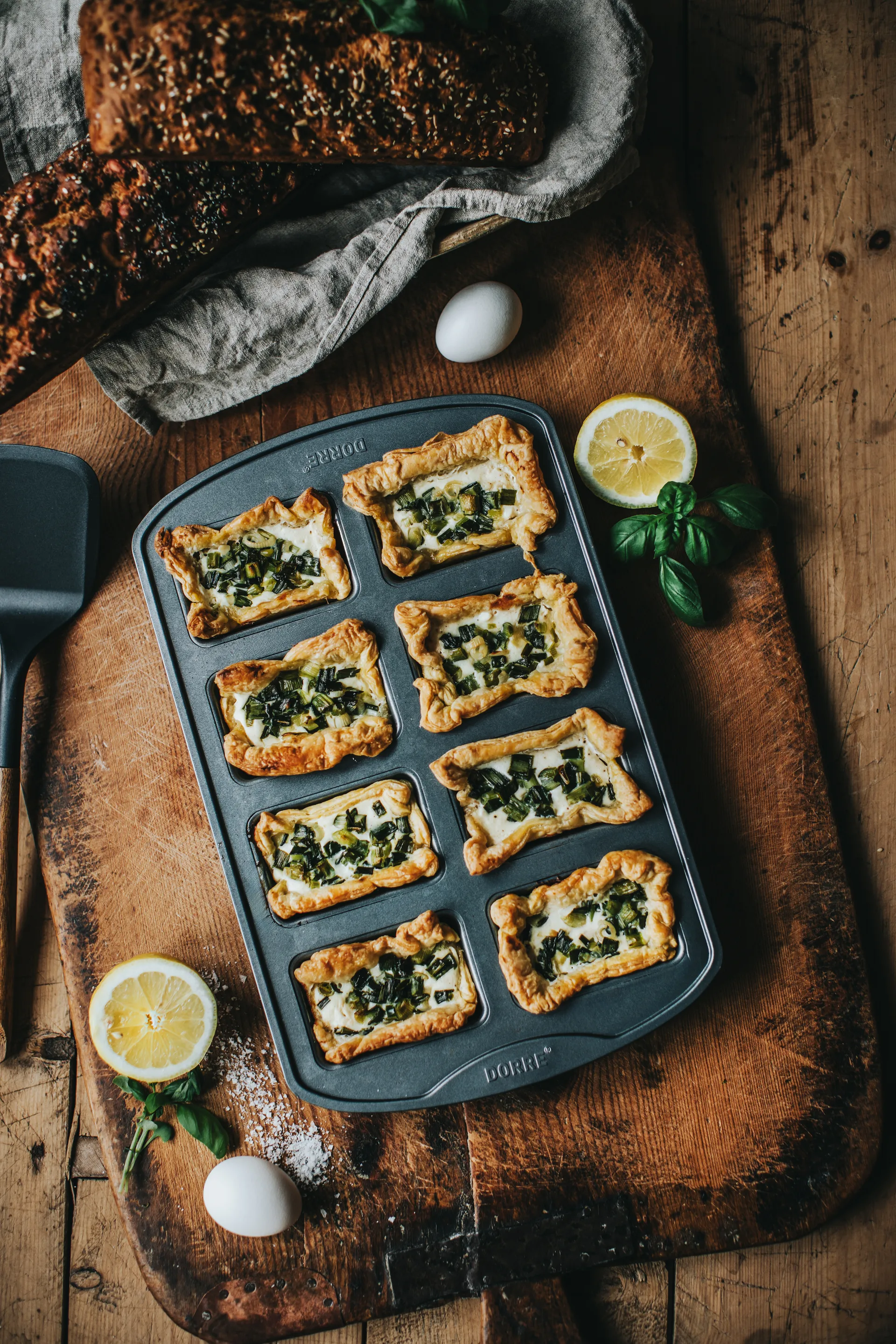 Karabo mini brødform 8 stk., 39,4 x 25,4 x 4 cm Dorre