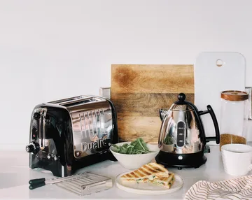 Dualit Lite vandkoger og brødrister 2 dele - Sort - Dualit