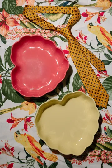 Emile Henry Madeleine hjerteform - Bubblegum - Emile Henry