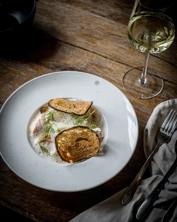 Ernst dyb tallerken Ø25 cm - Vanilje - ERNST