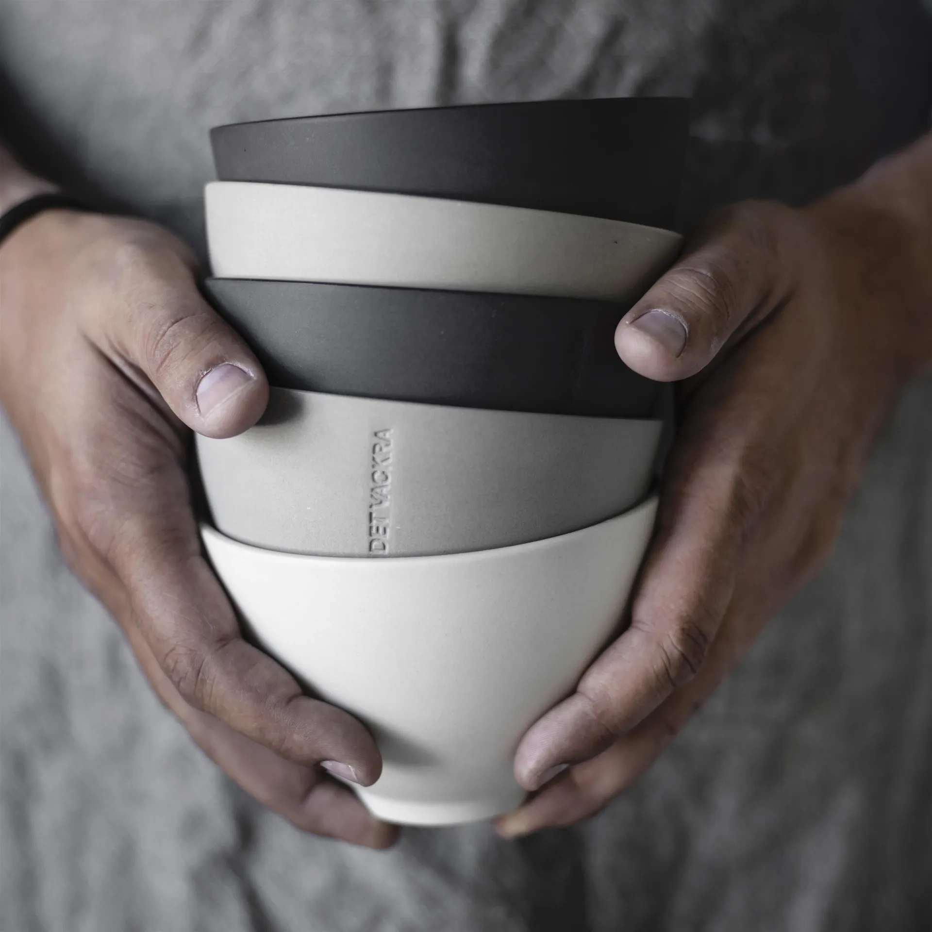 ERNST skål med citat, lysegrå ERNST