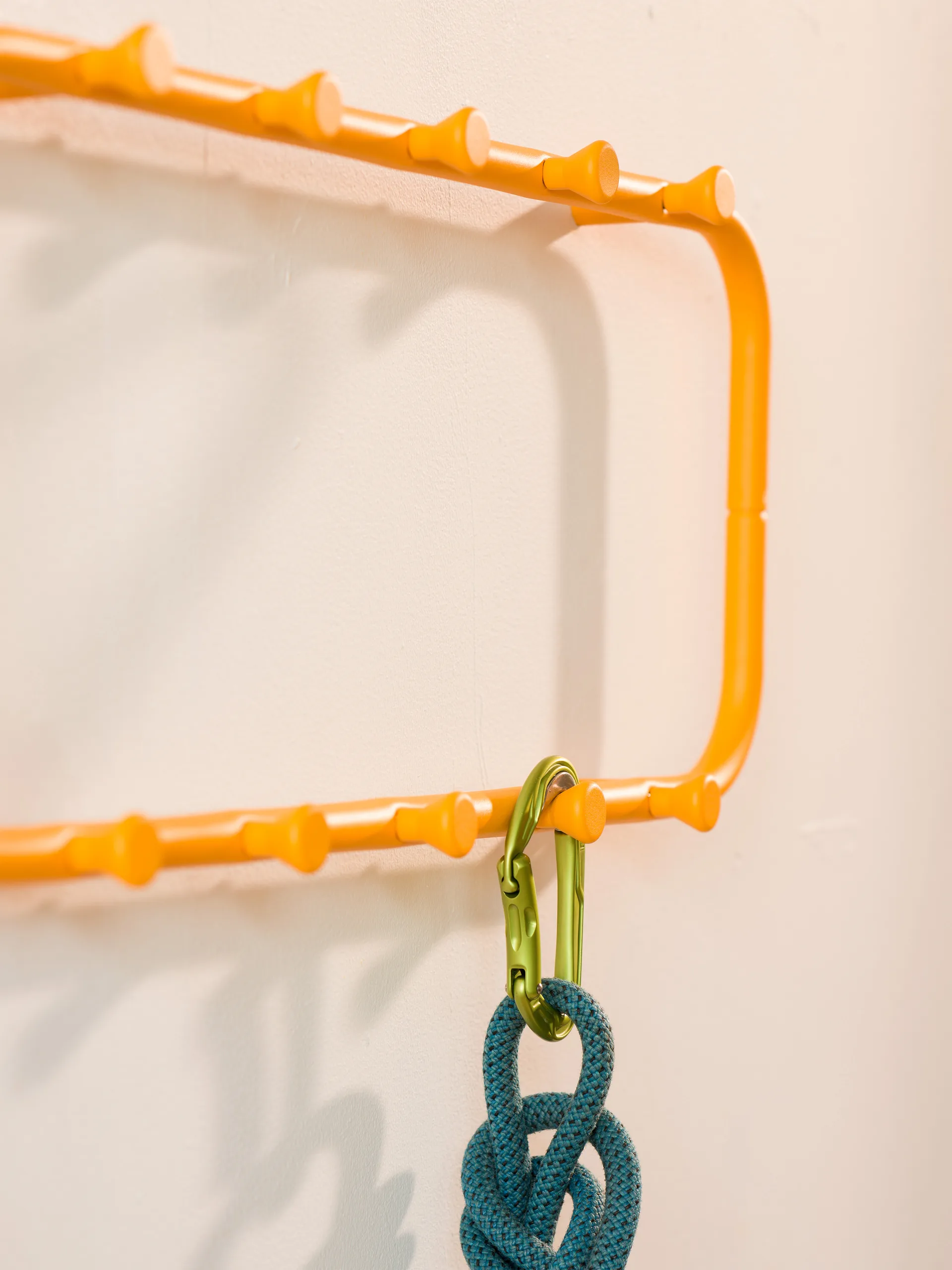 Classic tøjhængere 120 cm, Sun yellow Essem Design