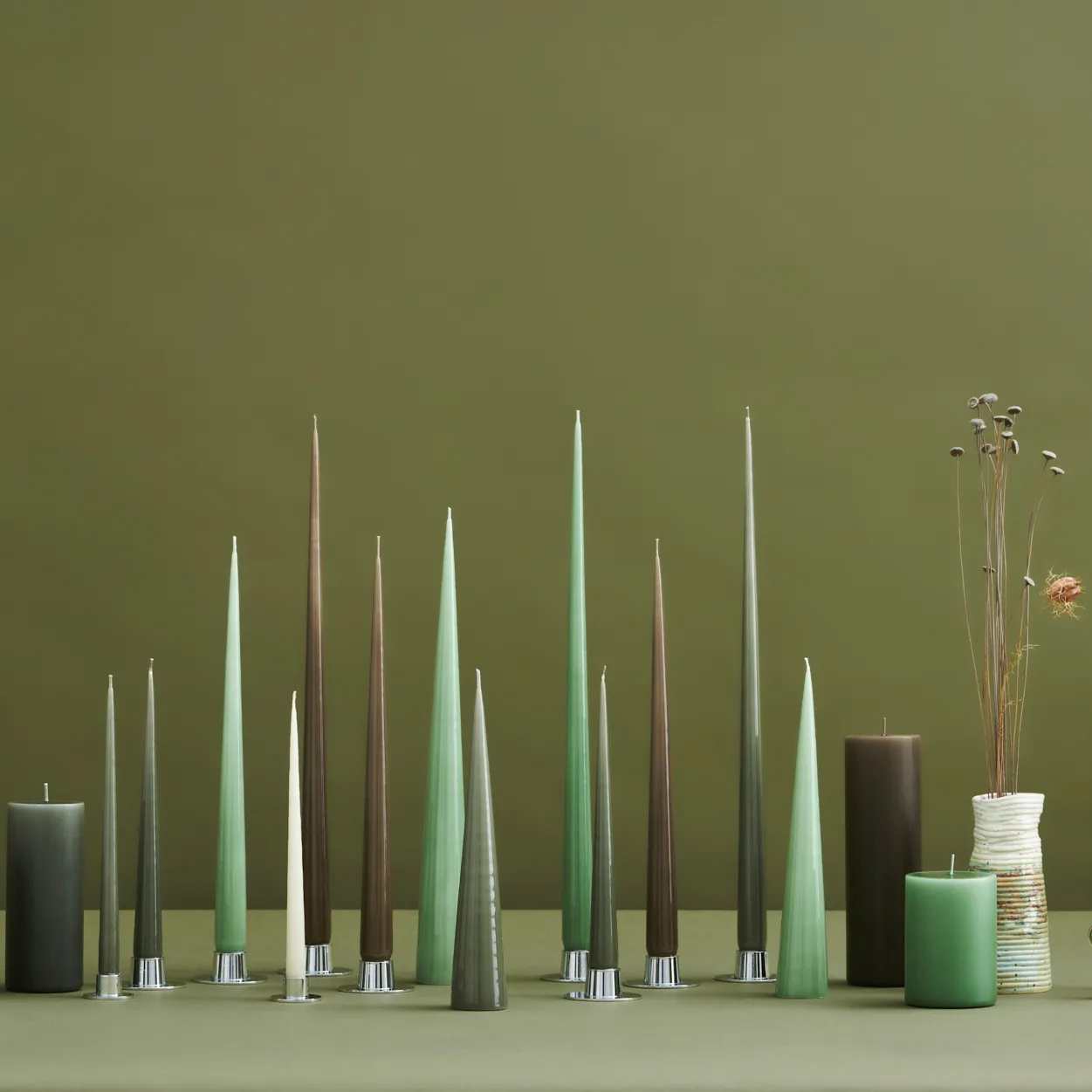 ester & erik kegleformet lys 37 cm 2-pak lakeret, Green soil 70-0 ester & erik