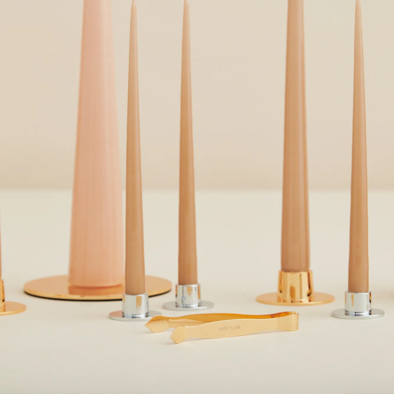 ester & erik kegleformet lys 37 cm 2-pak mat, Ice latte 11 ester & erik