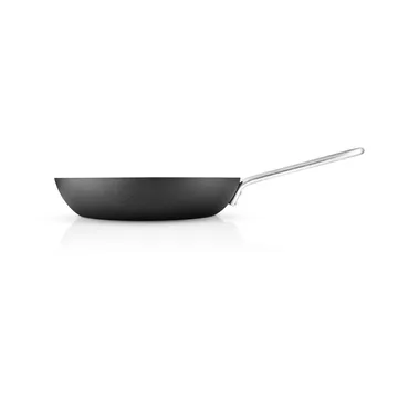 Professional Laser Titanium Slip-Let stegepande - Black, Ø24 cm - Eva Solo