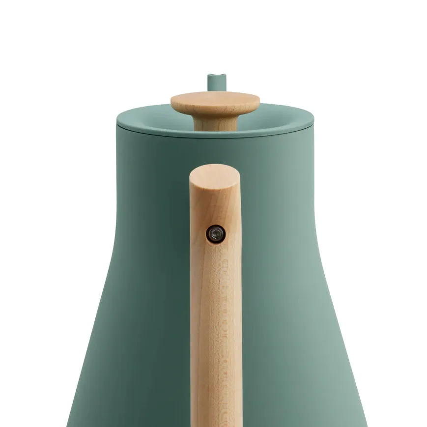 Stagg EKG Pro elektrisk elkedel 0.9 L, Smoke green-maple Fellow