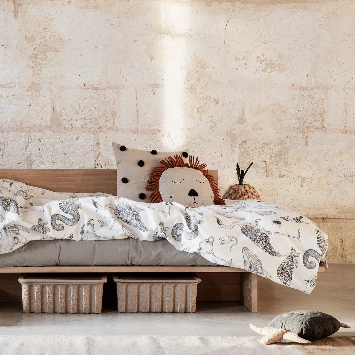 Dot pude 50x50 cm, Sand/Black Ferm Living