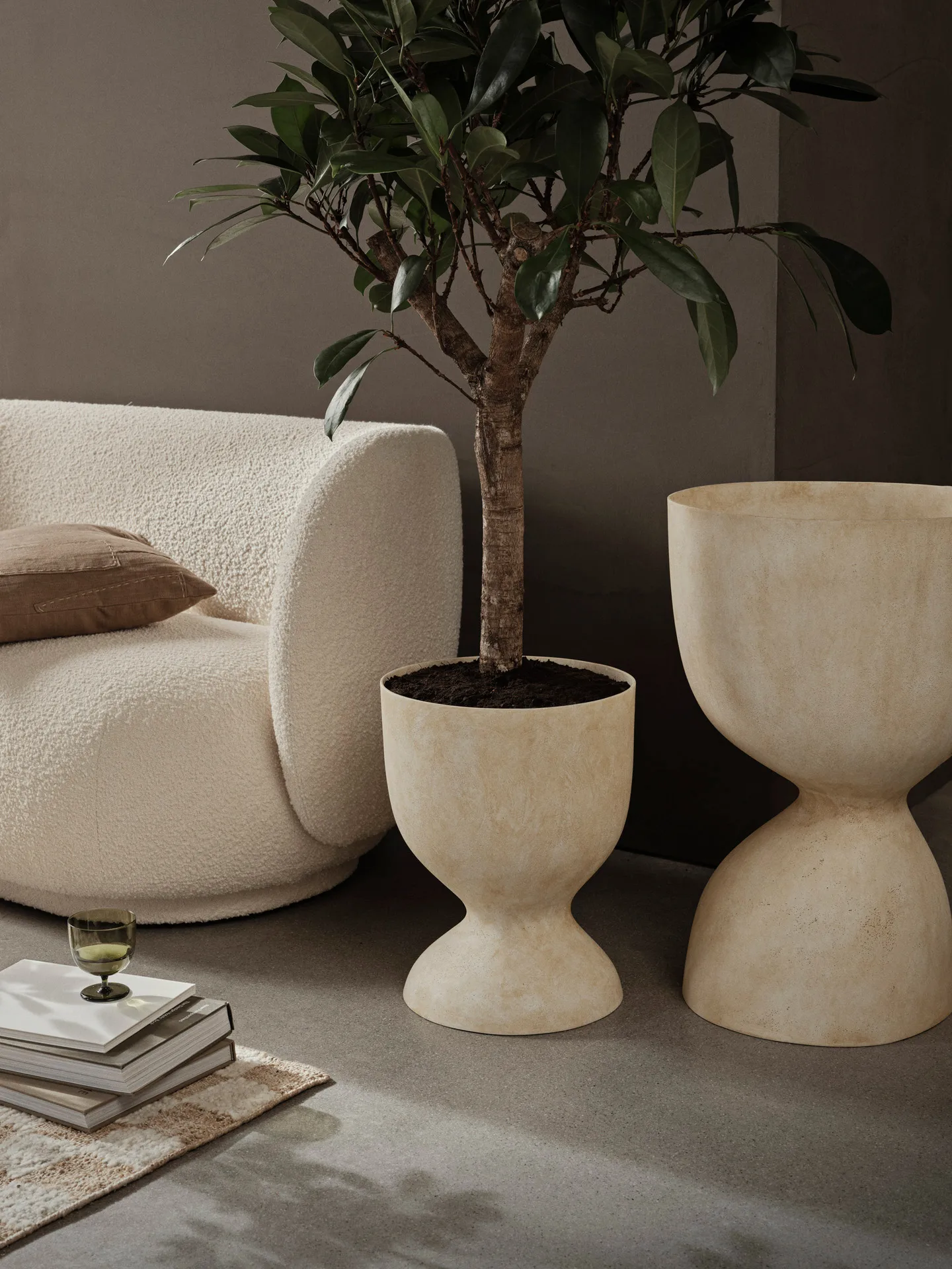 Evoke urtepotte 70 cm, Warm Sand Ferm Living