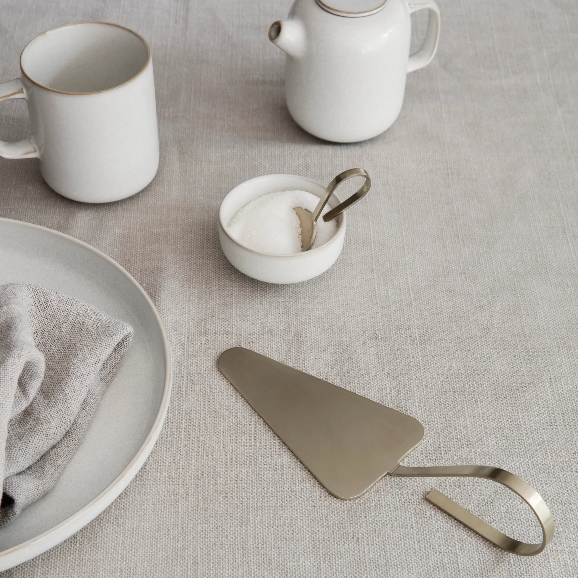 Fein kagekniv, Messing Ferm Living