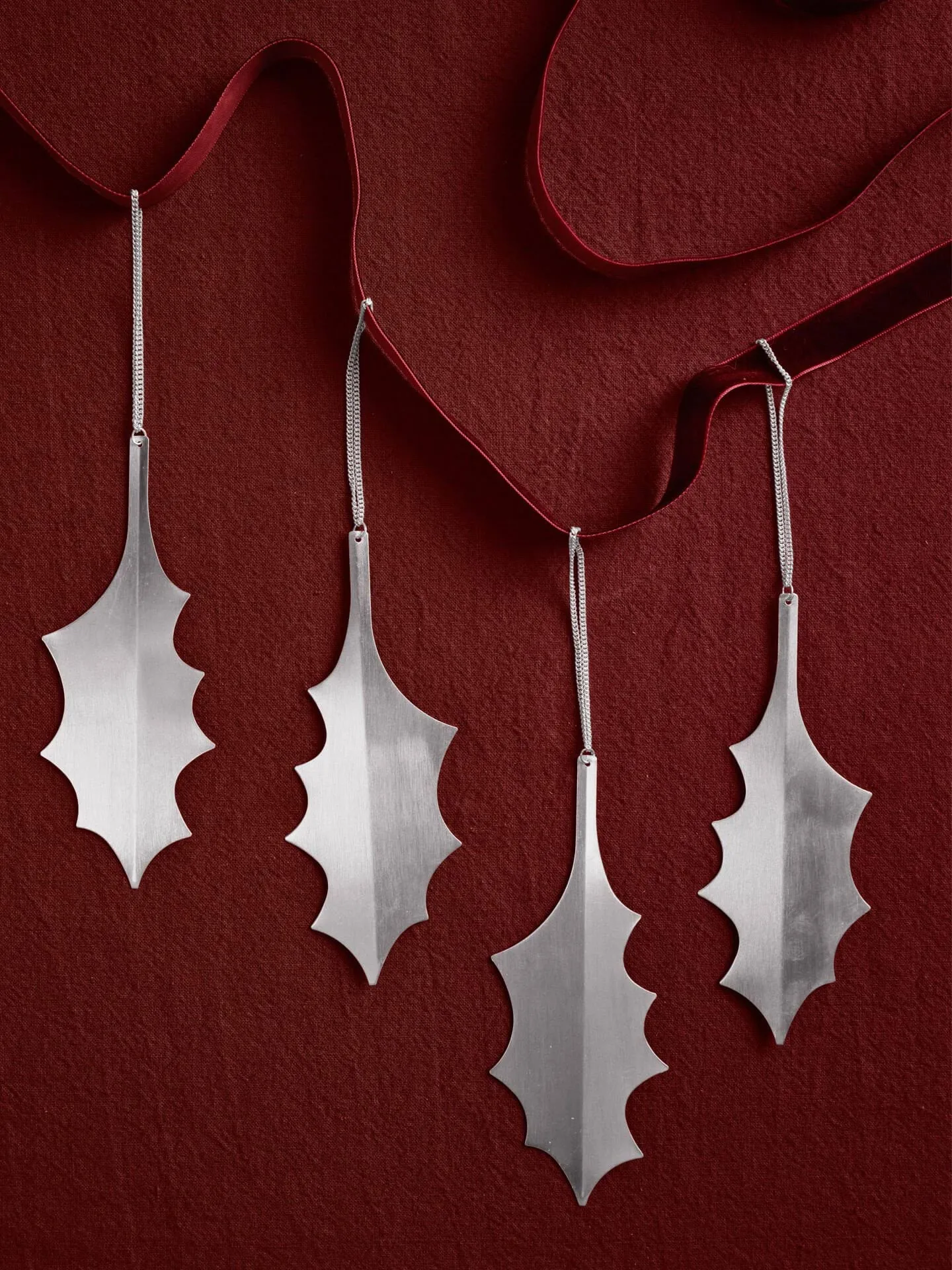 Holly leaf dekorationsophæng 13,5 cm 4-pak, Silver Ferm Living