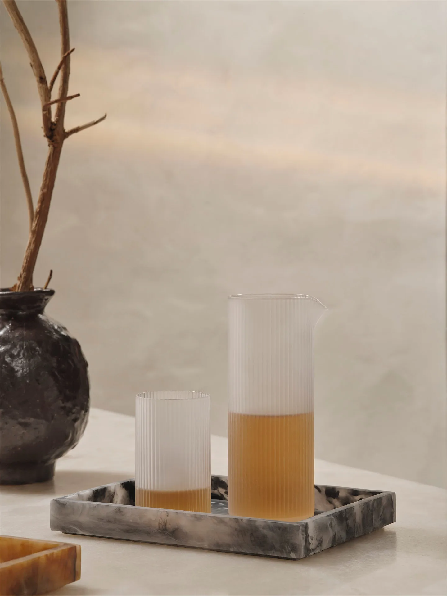 Mist dekorationsbakke 15x20 cm, Charcoal Ferm Living