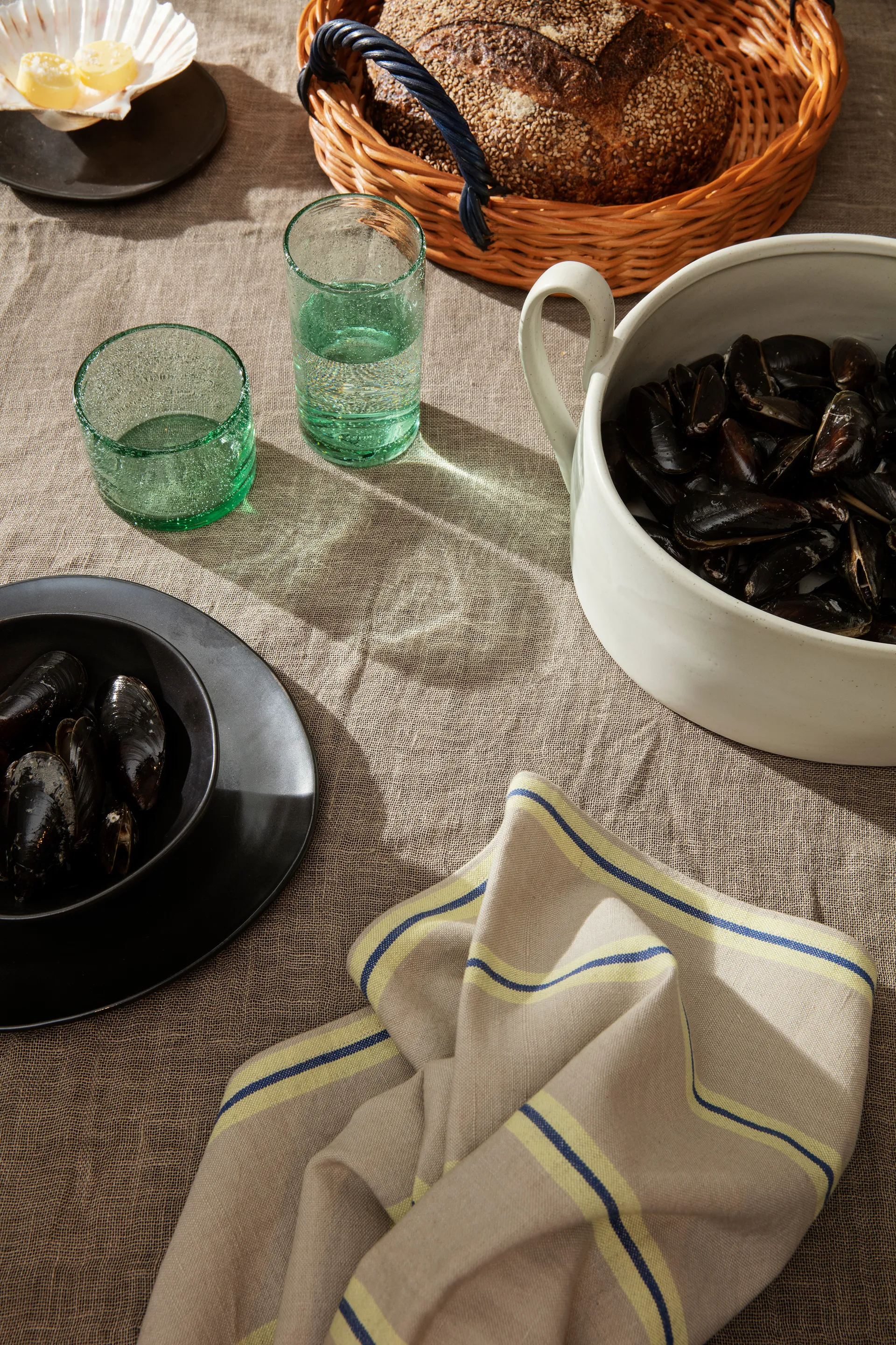 Oli vandglas lavt 11 cl, Recycled clear Ferm Living