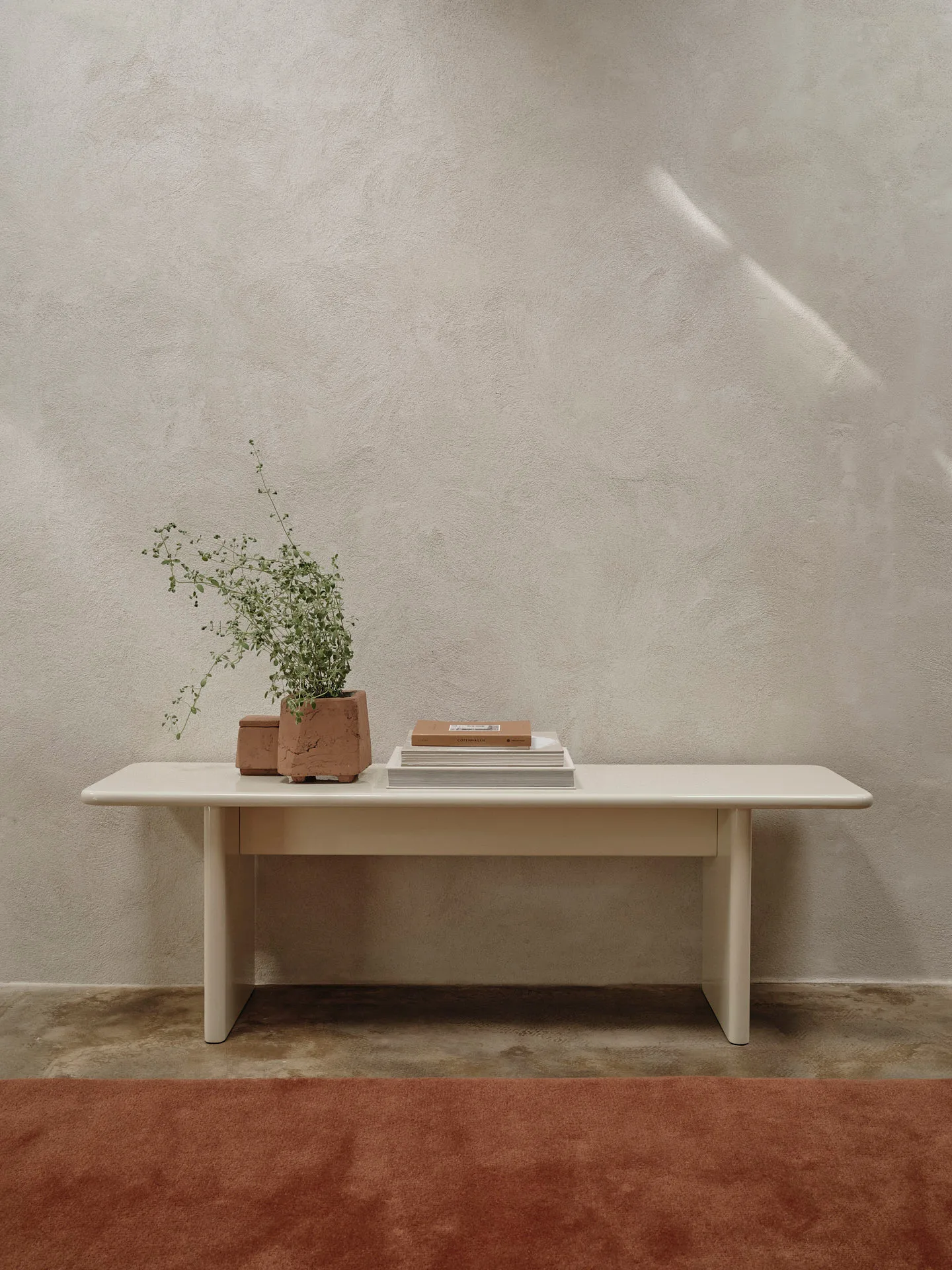 Rink bænk 140 cm, Eggshell Ferm Living
