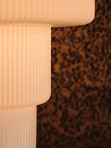 Ripple bordlampe - White, Ø28x28 cm - Ferm Living
